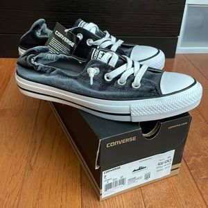 NWT Velvet shoreline slip Converse